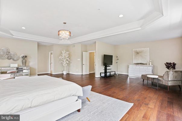 Bedroom, Chandelier, Interior, Recessed Lighting, Wood Texture Flooring