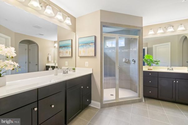 Bathroom, Dual Sink Vanities, Glass Shower, Interior