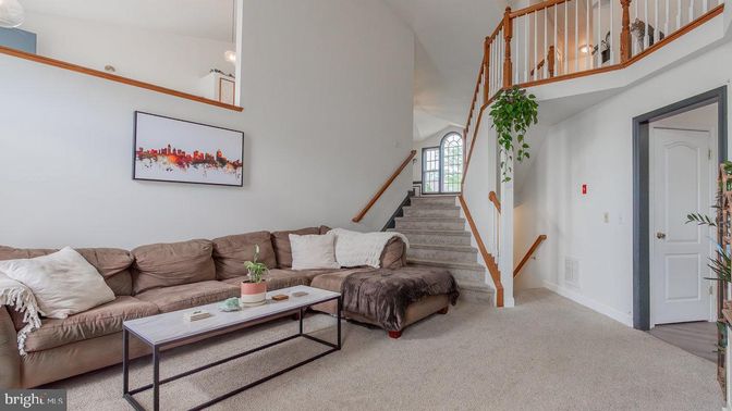 Interior, Living room, Pendant Lights