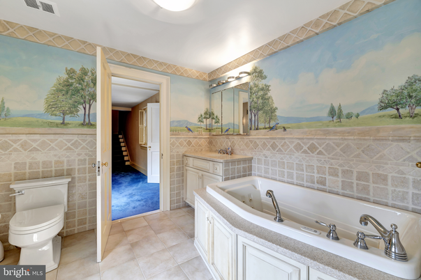 Bathroom, Interior