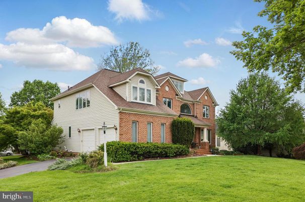 Attached, Exterior, Facade, Brick Facade, Brick Traditional