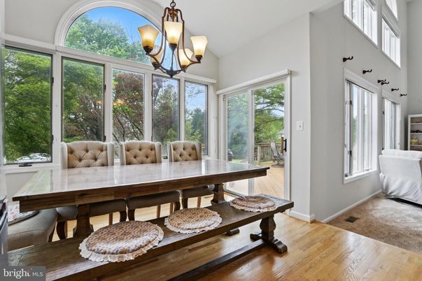 Chandelier, Dining room, Interior, Sun Room, Wood Texture Flooring