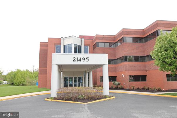 Exterior, Facade, Brick Facade, Modern