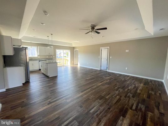 Empty room, Interior, Kitchen, Pendant Lights, Recessed Lighting, Wood Texture Flooring