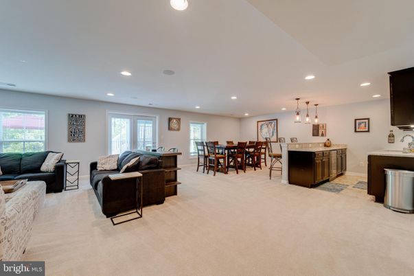 Dining room, Interior, Kitchen, Living room, Pendant Lights, Recessed Lighting