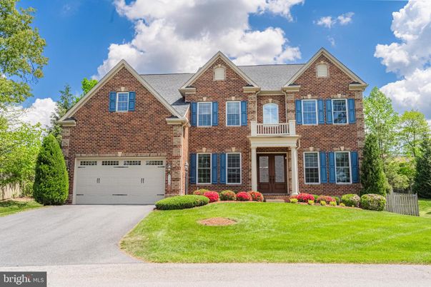Attached, Exterior, Facade, Brick Facade, Brick Traditional