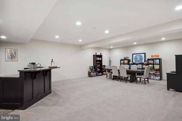 Dining room, Interior, Recessed Lighting