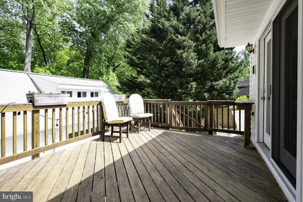 Exterior, Wood Texture Flooring