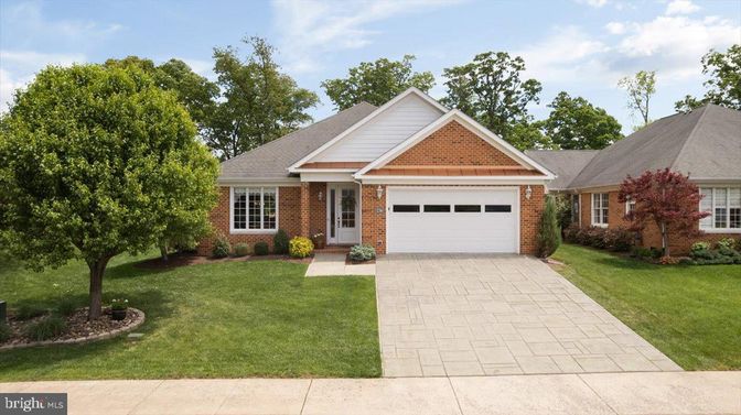 Attached, Exterior, Facade, Brick Facade, Brick Traditional