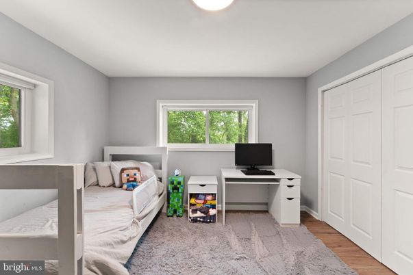 Bedroom, Home Office, Interior, Wood Texture Flooring