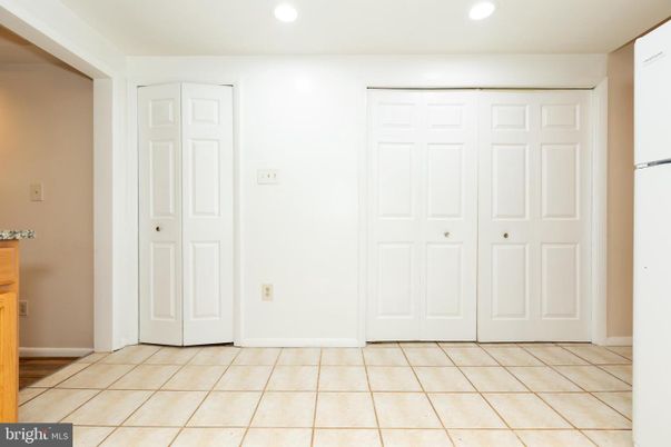 Interior, Recessed Lighting