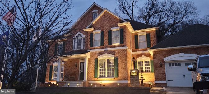 Attached, Exterior, Facade, Brick Facade, Brick Traditional