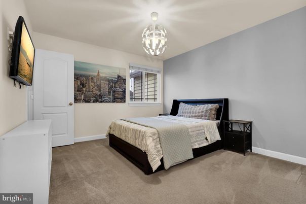 Bedroom, Interior, Pendant Lights