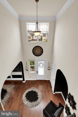 Interior, Pendant Lights, Wood Texture Flooring