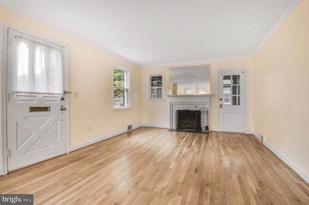 Empty room, Fireplace, Interior, Wood Texture Flooring