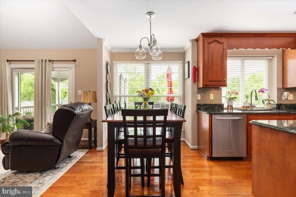 Dining room, Interior, Kitchen, Pendant Lights, Wood Texture Flooring
