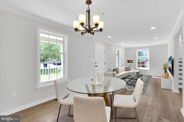 Chandelier, Dining room, Interior, Living room, Recessed Lighting, Wood Texture Flooring