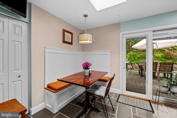 Dining room, Interior, Pendant Lights