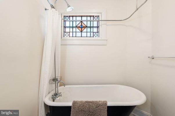 Bathroom, Free Standing Baths, Interior
