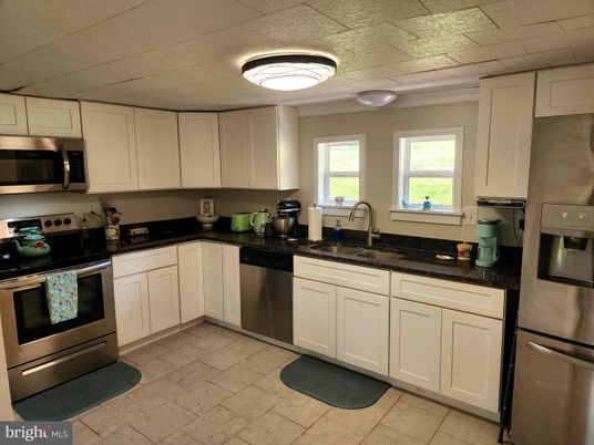 Interior, Kitchen, Stainless Steel Appliances