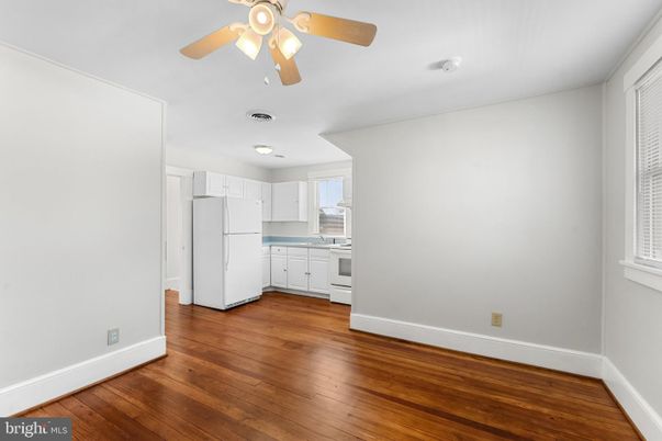 Empty room, Interior, Kitchen, Wood Texture Flooring