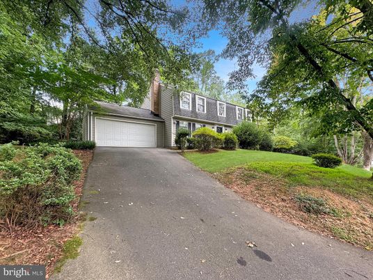 Attached, Backyard, Exterior, Facade, Cape Cod