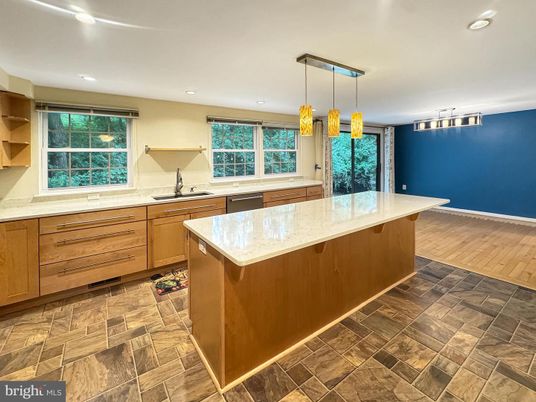 Interior, Kitchen, Pendant Lights, Recessed Lighting, Wood Texture Flooring
