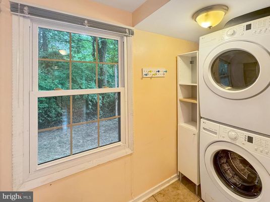 Interior, Utility Closets, Washer