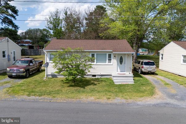Detached Garage, Exterior, Facade, Cape Cod