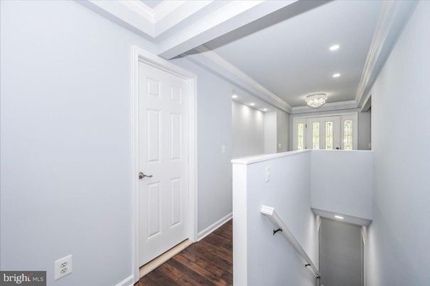 Chandelier, Interior, Recessed Lighting, Wood Texture Flooring