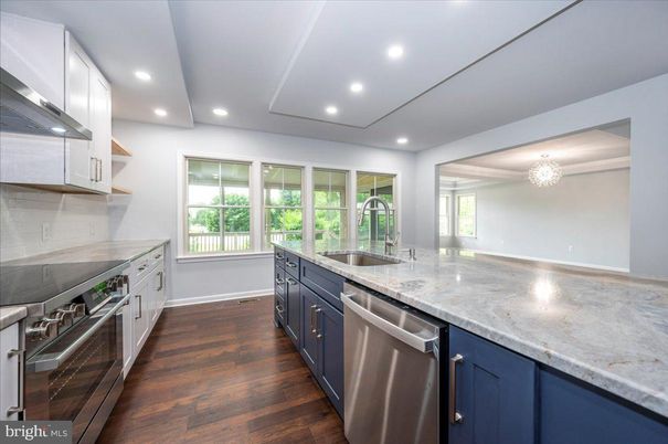 Chandelier, Interior, Kitchen, Recessed Lighting, Stainless Steel Appliances, Wood Texture Flooring