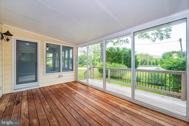 Interior, Sun Room, Wood Texture Flooring
