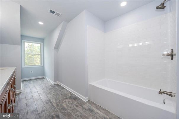 Bathroom, Interior, Recessed Lighting, Wood Texture Flooring