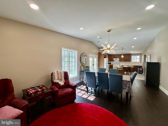 Dining room, Interior, Kitchen, Living room, Pendant Lights, Recessed Lighting, Wood Texture Flooring