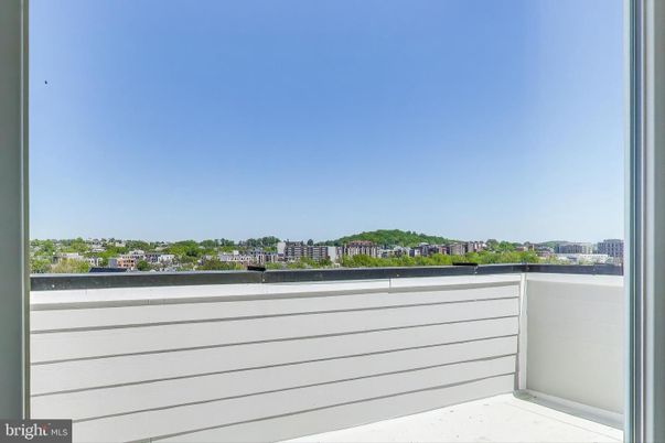 Exterior, Other, Skyline