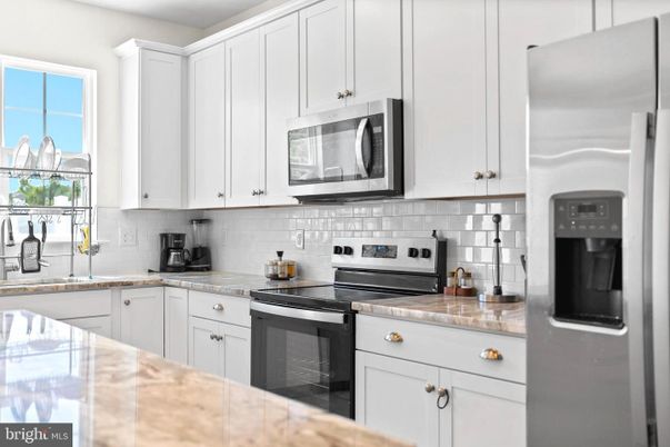Interior, Kitchen, Tile Countertops