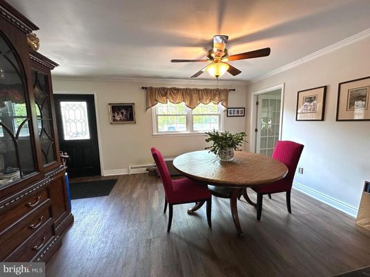 Dining room, Interior, Wood Texture Flooring