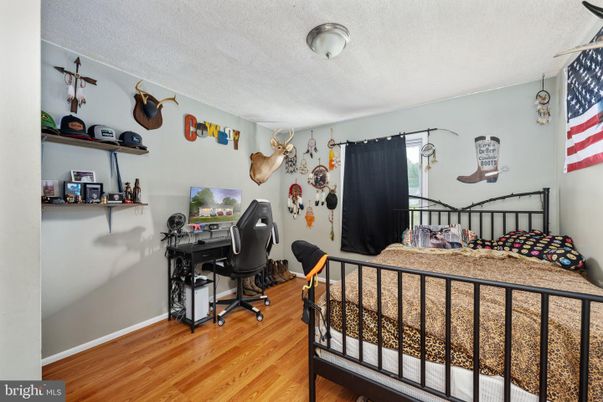 Bedroom, Home Office, Interior, Wood Texture Flooring