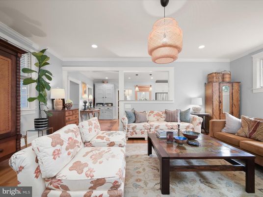 Interior, Kitchen, Living room, Pendant Lights, Recessed Lighting, Wood Texture Flooring