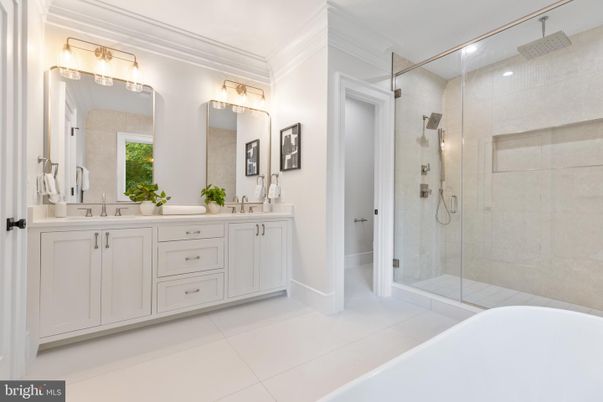 Bathroom, Dual Sink Vanities, Glass Shower, Interior, Recessed Lighting