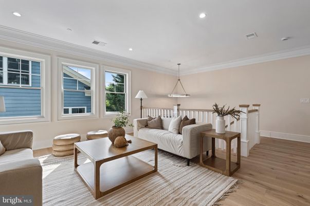 Interior, Living room, Pendant Lights, Recessed Lighting, Wood Texture Flooring