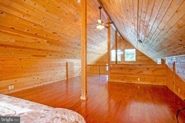 Empty room, Interior, Wooden Ceilings, Wood Texture Flooring, Wooden Walls