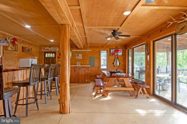 Dining room, Interior, Recessed Lighting, Wooden Ceilings, Wooden Walls
