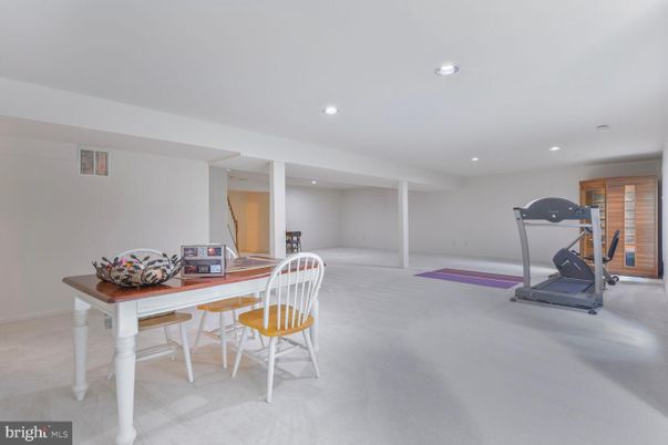 Fitness Equipment, Interior, Recessed Lighting
