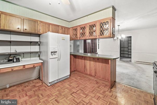 Interior, Kitchen, Pendant Lights, Wood Texture Flooring