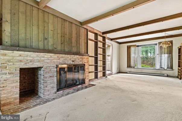 Empty room, Fireplace, Interior, Pendant Lights, Wooden Beams