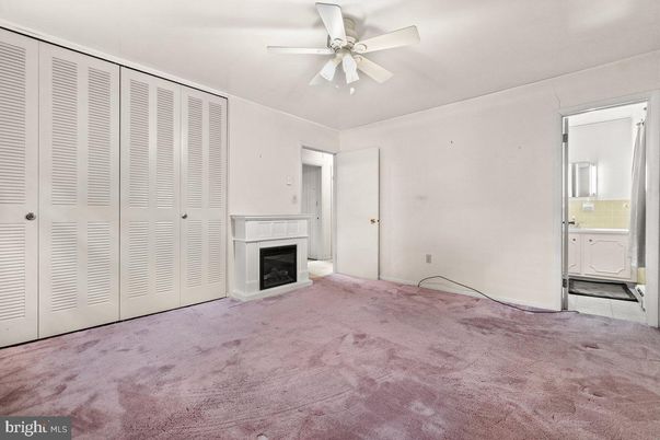 Empty room, Fireplace, Interior