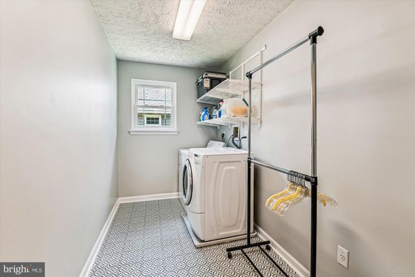 Interior, Washer