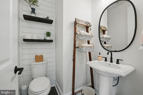 Bathroom, Interior