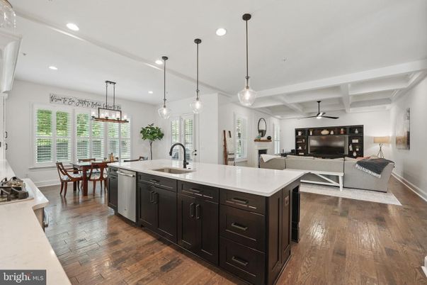 Dining room, Interior, Kitchen, Living room, Pendant Lights, Recessed Lighting, Wood Texture Flooring